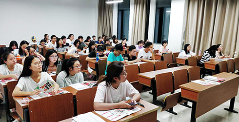 <b>泽稷教育•扬州大学商学院ACCA大学生职业发展讲座顺利举行</b>