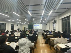 “职”面自己  规划未来——泽稷教育·东南大学职业规划讲座隆重举行