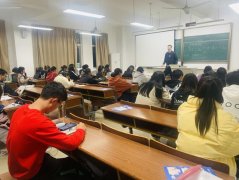 泽稷教育·扬州大学职业规划讲座隆重举行